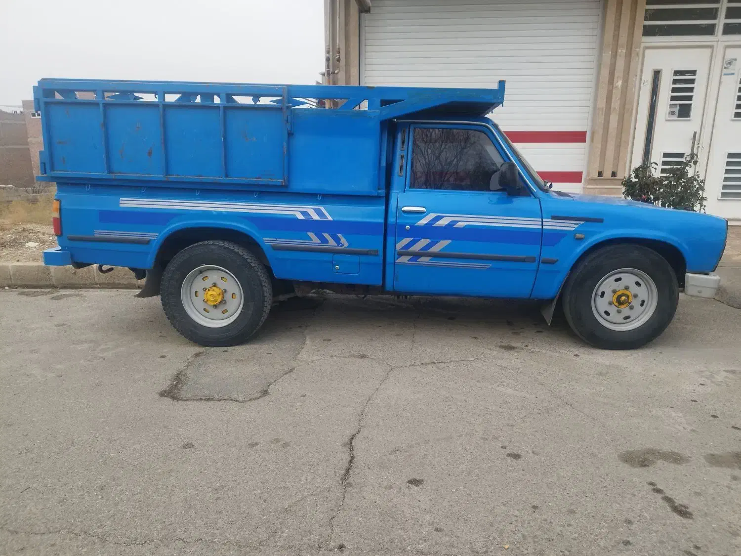 نیسان دوگانه کارخانه بدون رنگ مدل ۹۰|خودرو سواری و وانت|سیمینه, |دیوار