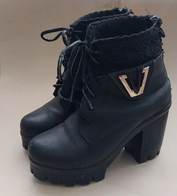 کفش مجلسی|کیف، کفش، کمربند|سراب, |دیوار