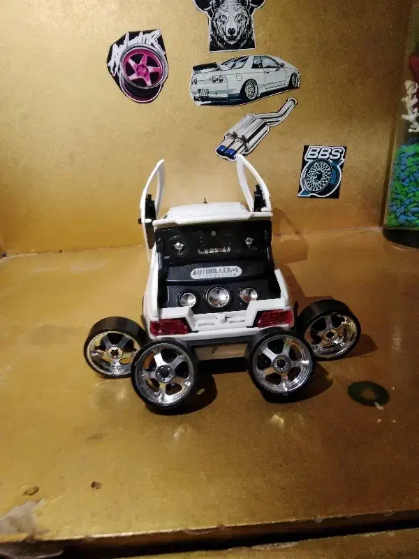 ماکت ۴۰۵مای توی|اسباب‌‌بازی|داراب, |دیوار