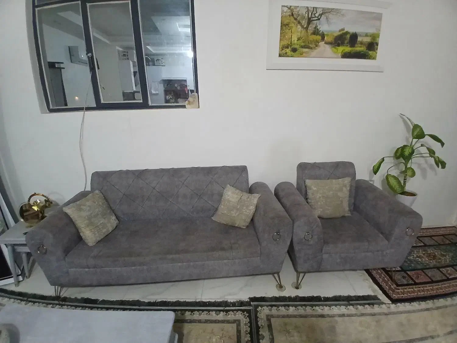 مبلمان|مبلمان خانگی و میز عسلی|شیراز, کوشک میدان|دیوار