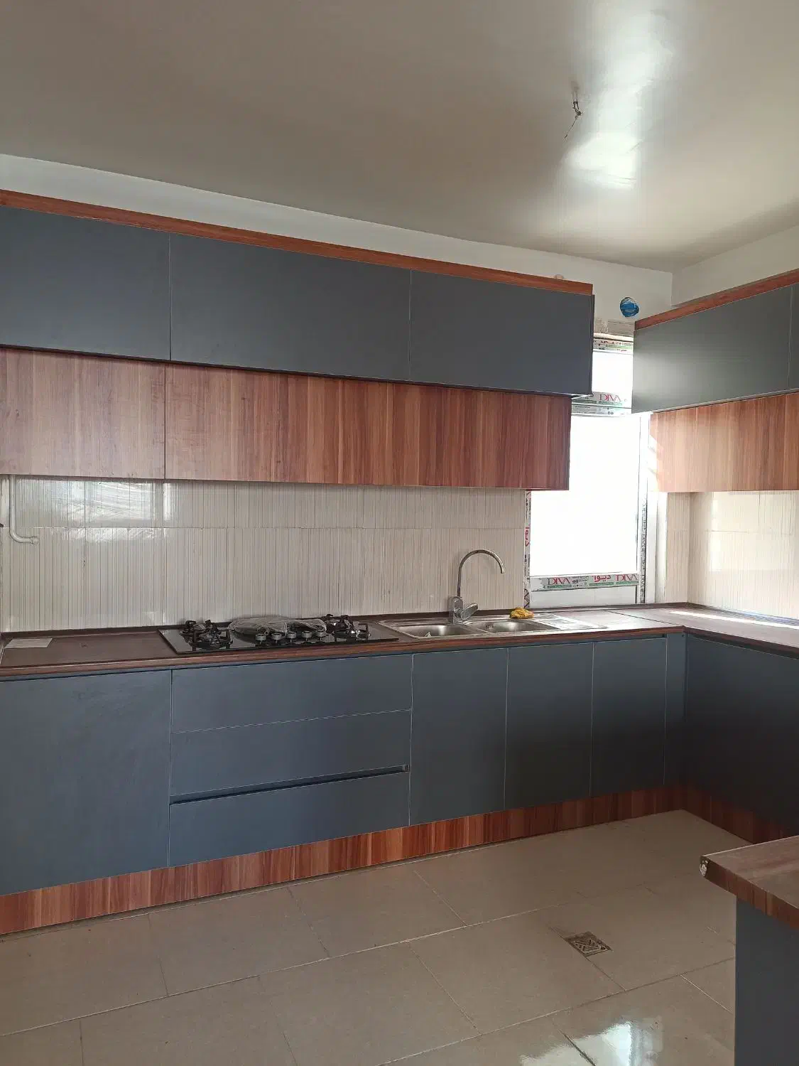 ((فاز ۸ تراس بزرگ ویو دار کلید نخورده))|اجارهٔ آپارتمان|پردیس, فاز ۸|دیوار