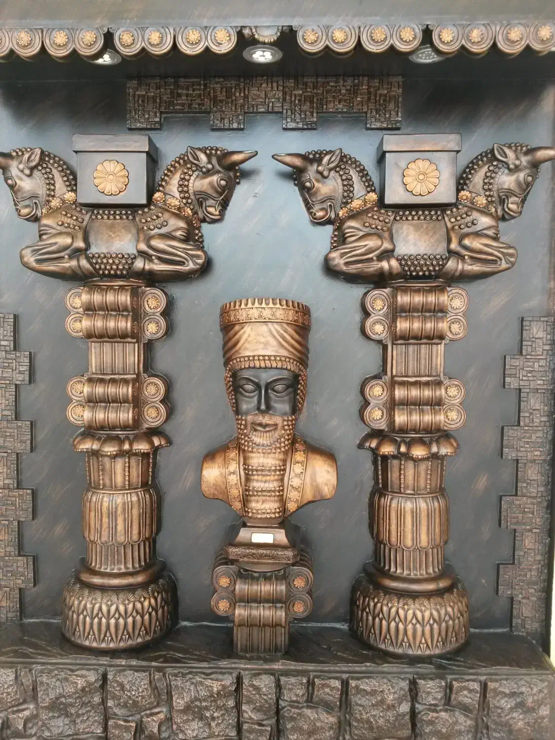 نقاشی رنگ آمیزی آفتاب کیش|خدمات پیشه و مهارت|کیش, |دیوار