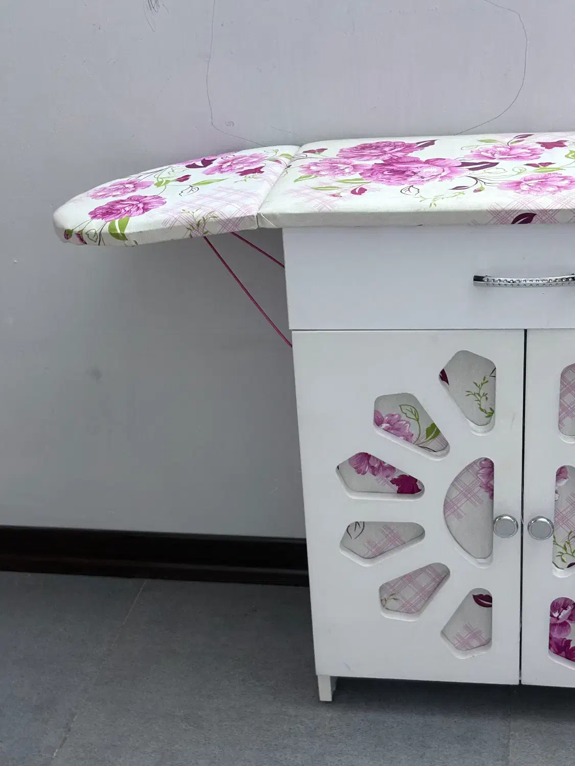 میز اتو و چرخ خیاطی|اتو و لوازم اتو|مشهد, آبکوه|دیوار