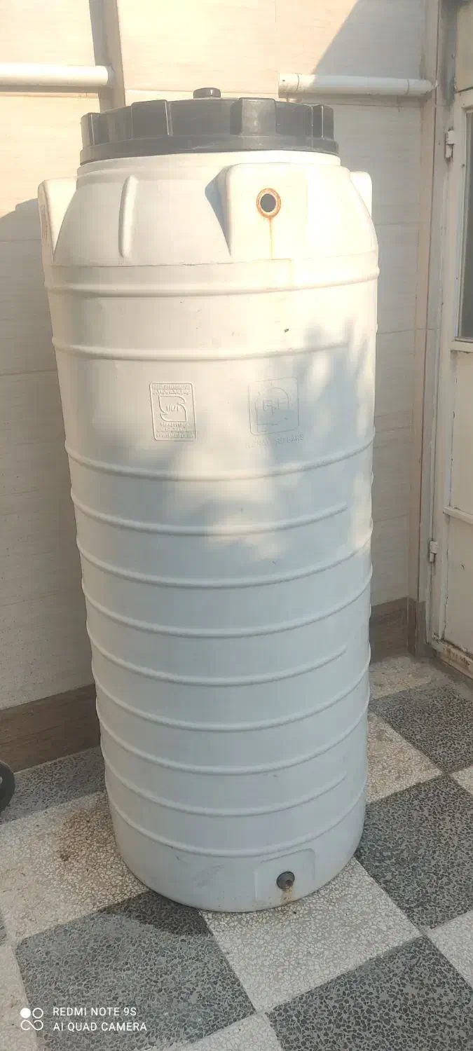 مخزن یا تانکر آب 500 لیتری|مصالح و تجهیزات ساختمان|آزادشهر, |دیوار