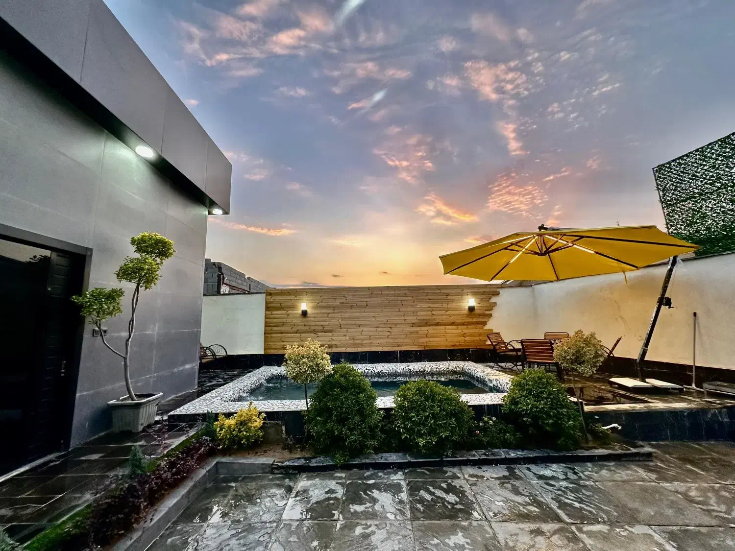 ویلا استخردار مدرن|اجارهٔ کوتاه‌مدت ویلا و باغ|تهران, چیتگر شمالی|دیوار