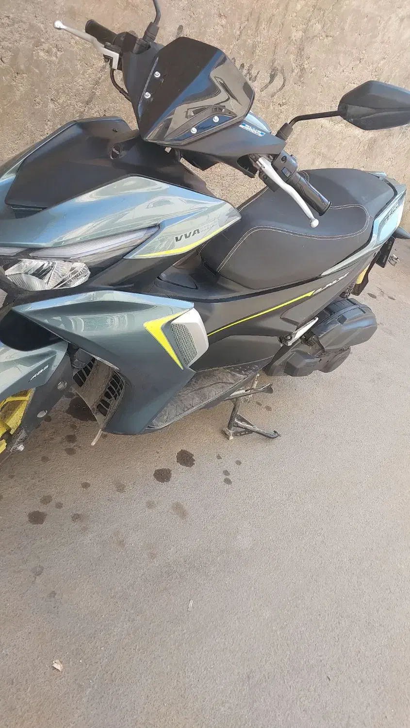 موتور آیروکس|موتورسیکلت|اصفهان, کساره|دیوار