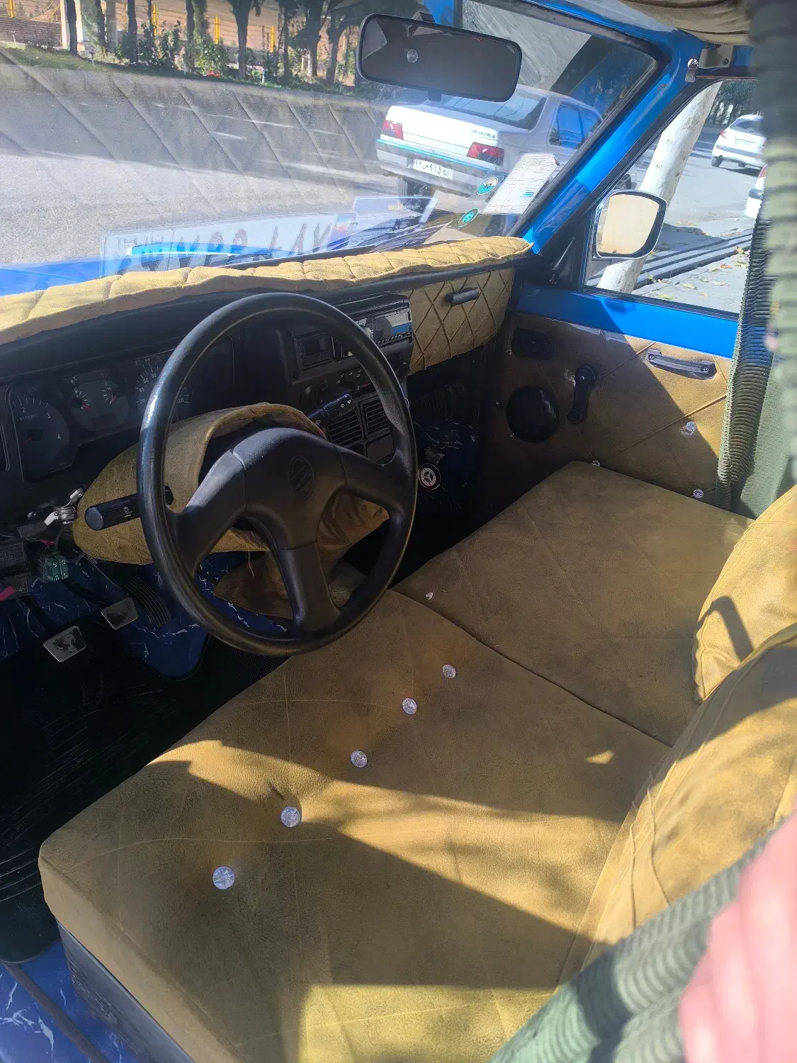 نیسان دیزل|خودرو سواری و وانت|خرم‌آباد, |دیوار