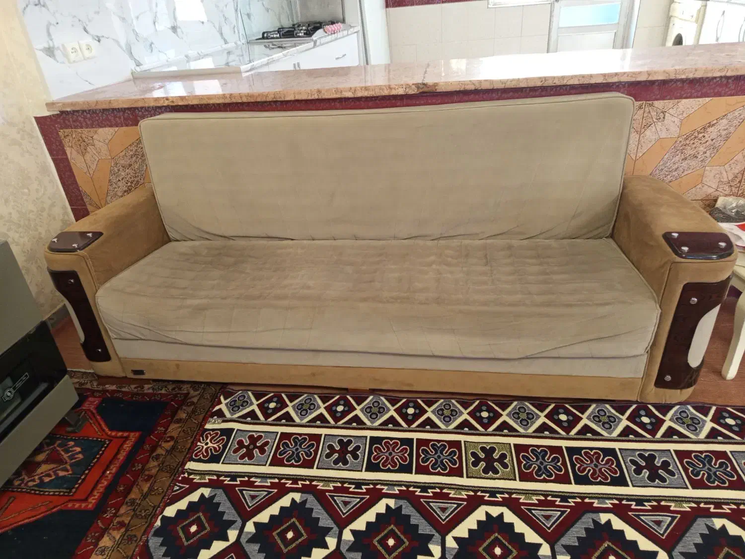 فروش|مبلمان خانگی و میز عسلی|مشگین شهر, |دیوار