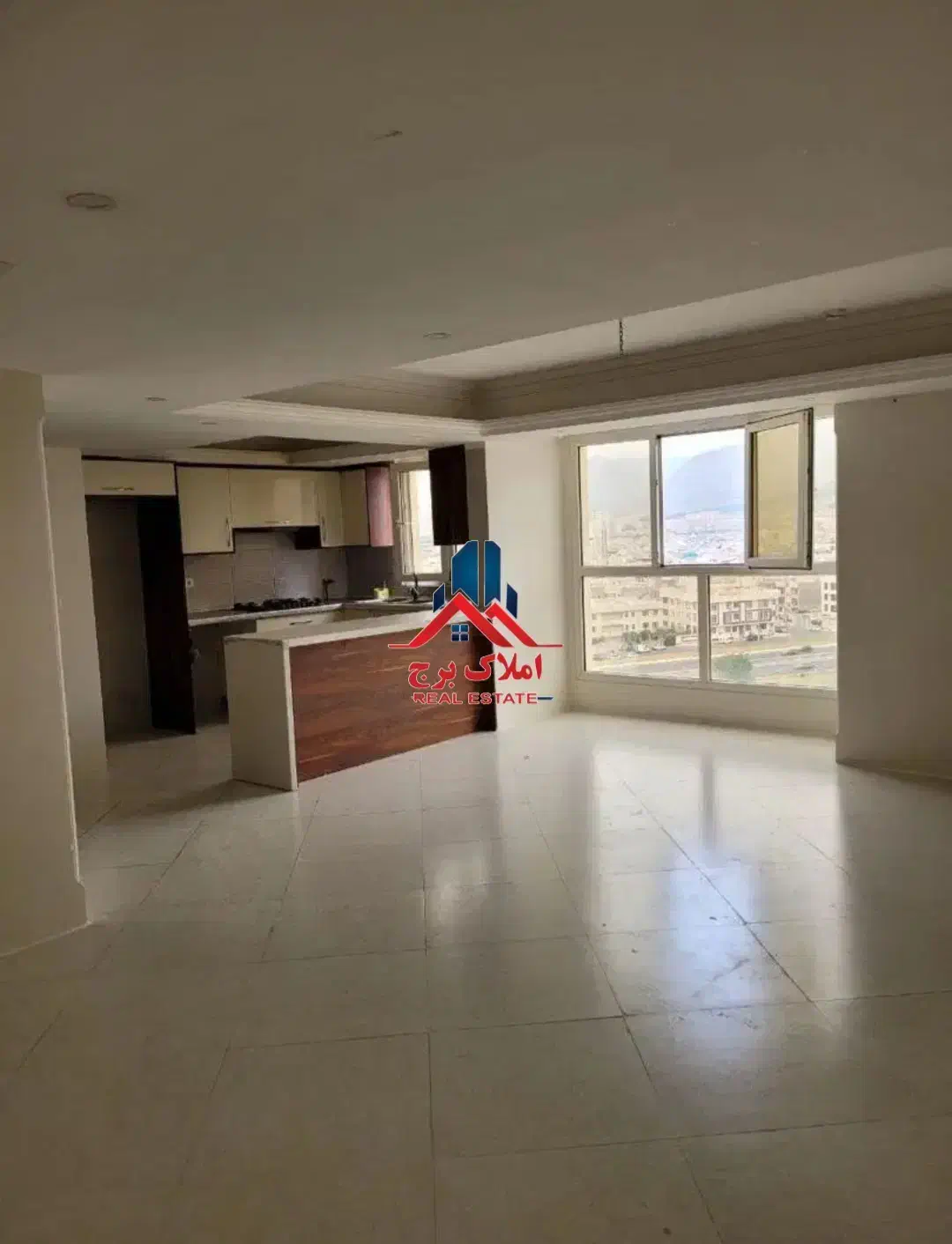 *شهرک چشمه برج مُجَلل وً هُتِلینگ 116متر 2خوابه*