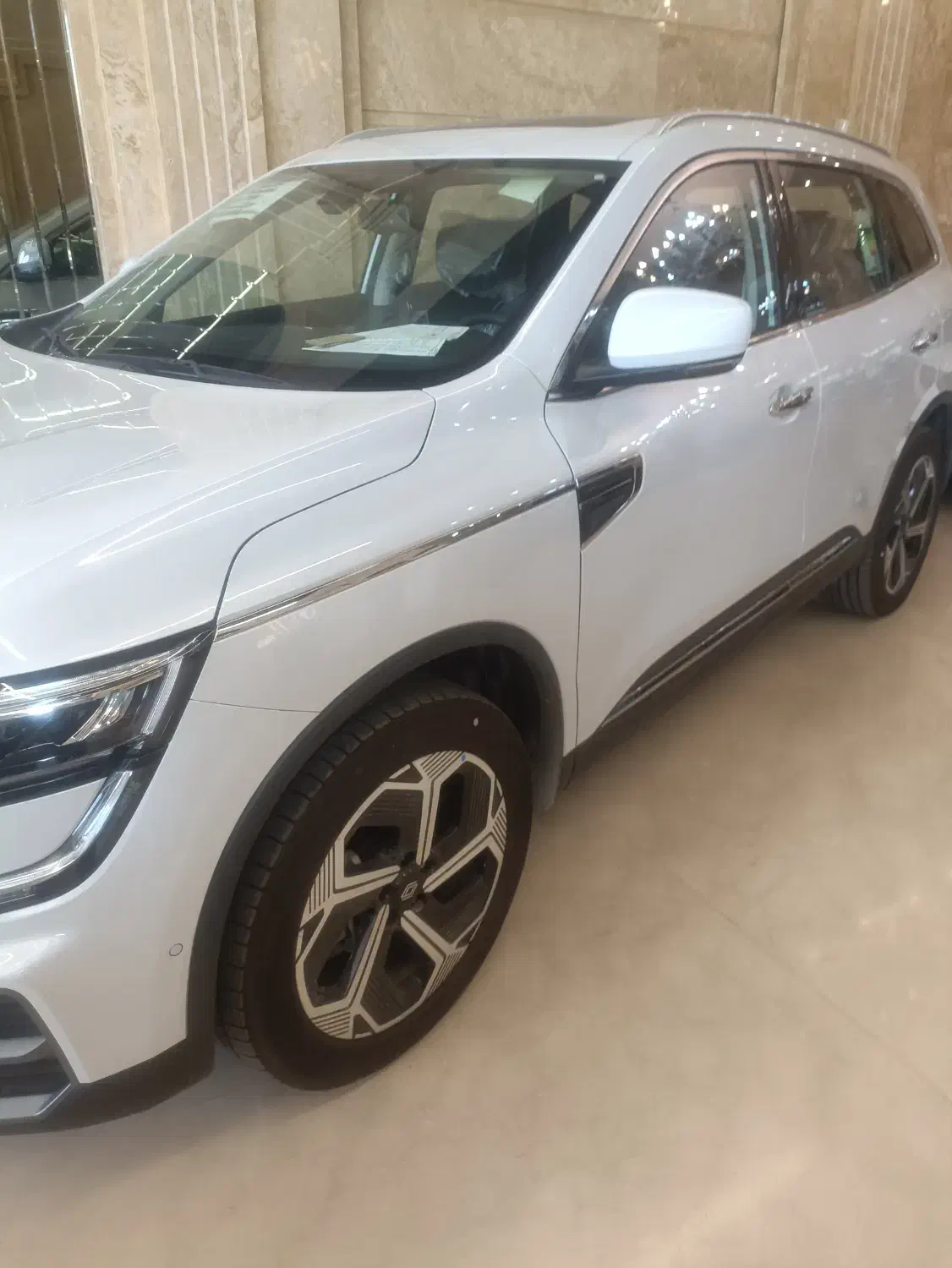 رنوکولیوس 2025 فول وارداتی|خودرو سواری و وانت|اصفهان, کوی امام جعفر صادق|دیوار