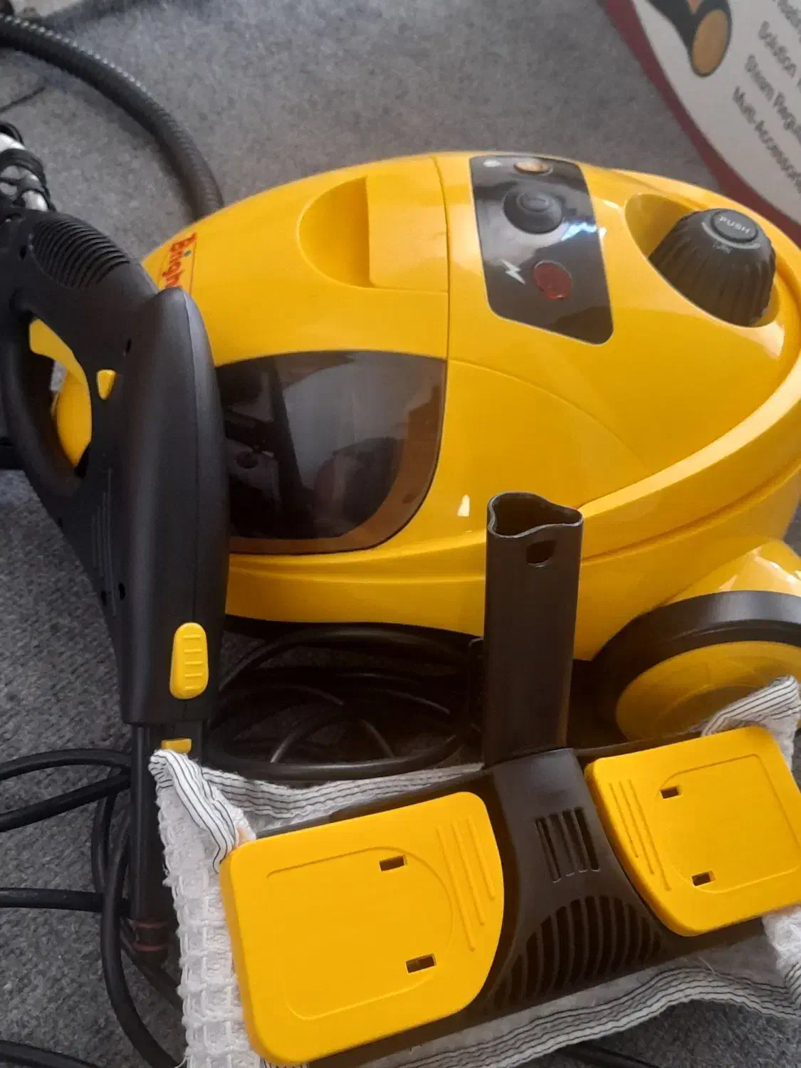 بخارشو کاملا سالم ودر حد نو|جاروبرقی، جارو شارژی، بخارشو|مرند, |دیوار