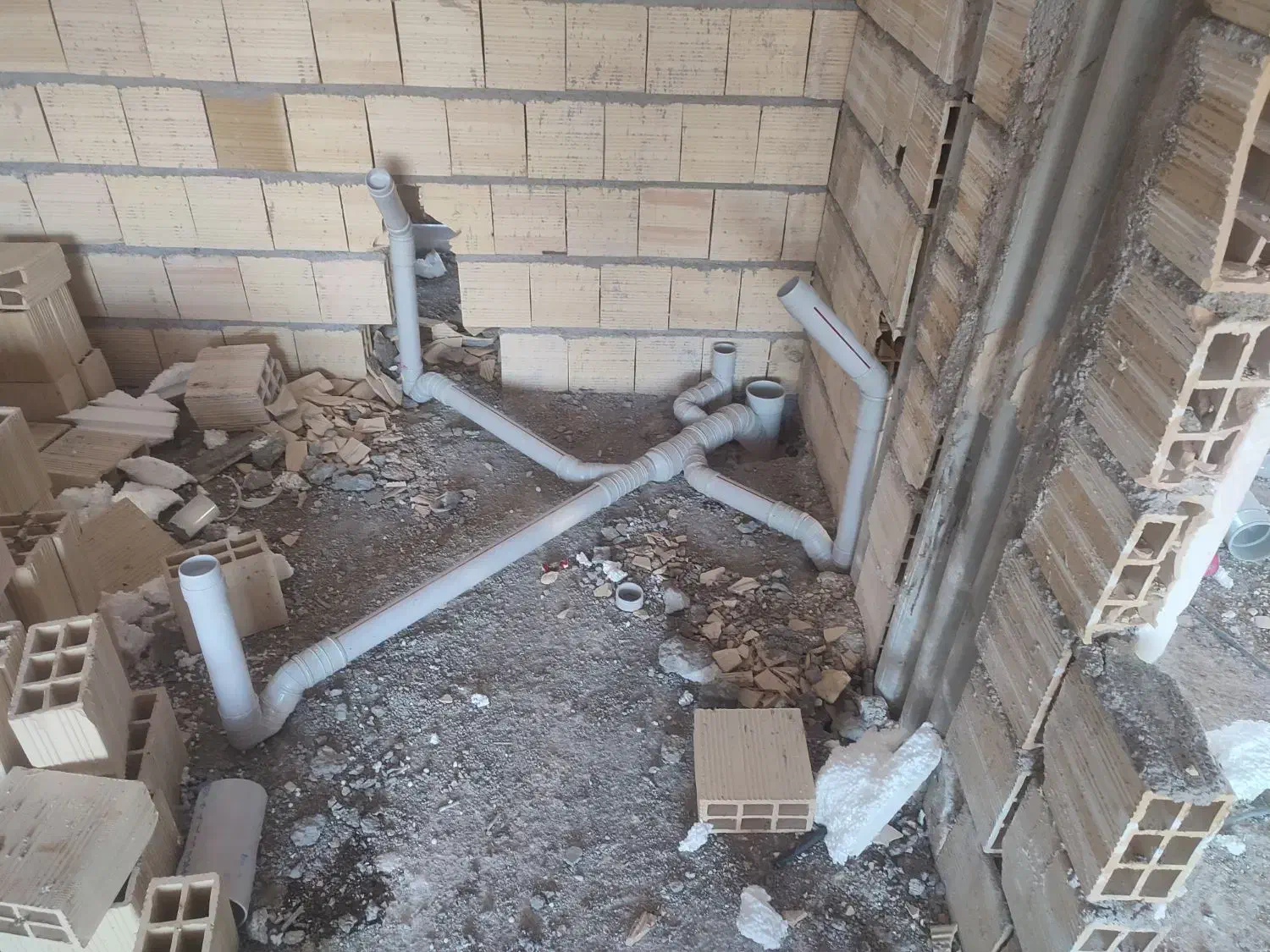 تاسیسات و لوله کشی|خدمات پیشه و مهارت|ساوه, |دیوار