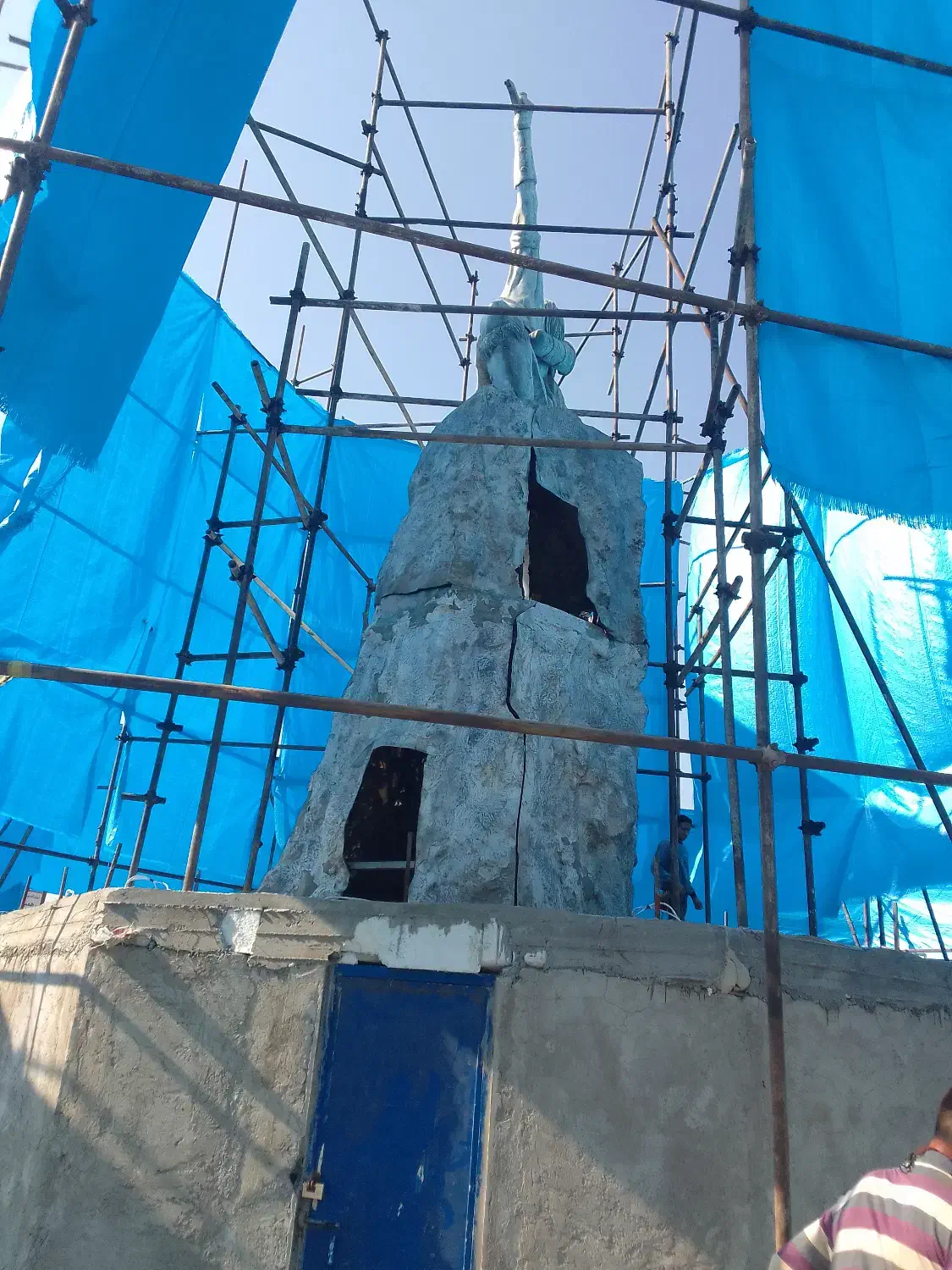 داربست فلزی اریامهر|خدمات پیشه و مهارت|چمستان, |دیوار