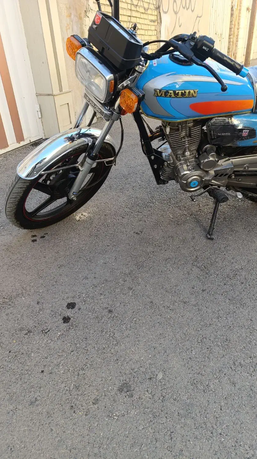 متین 200در حد خشک|موتورسیکلت|بروجرد, |دیوار