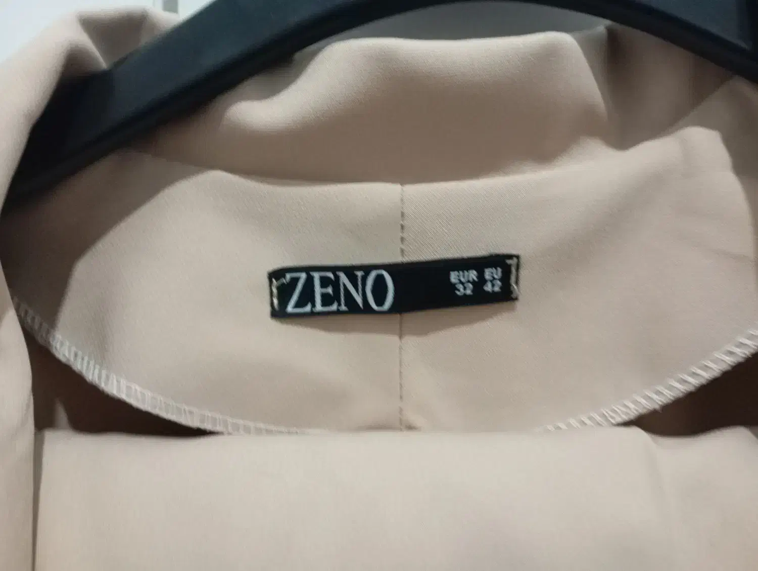 لباس|لباس|قم, ولیعصر|دیوار