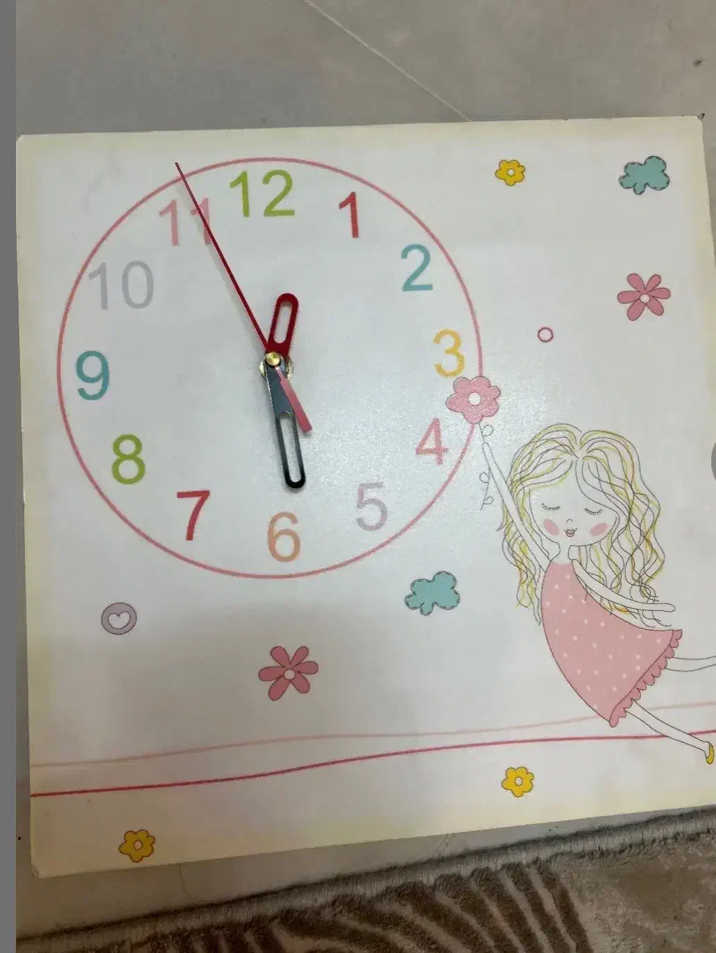 ساعت و لوستر و چراغ خواب|لوستر و چراغ آویز|قم, شهرک قدس|دیوار