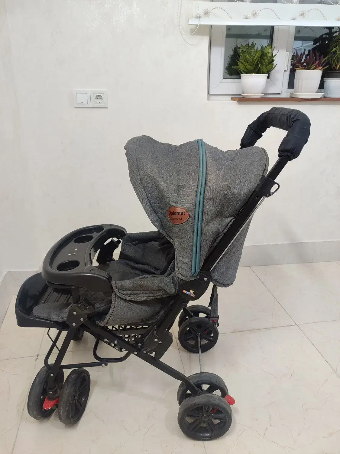 کالسکه بچه|کالسکه و لوازم جانبی|بجنورد, |دیوار