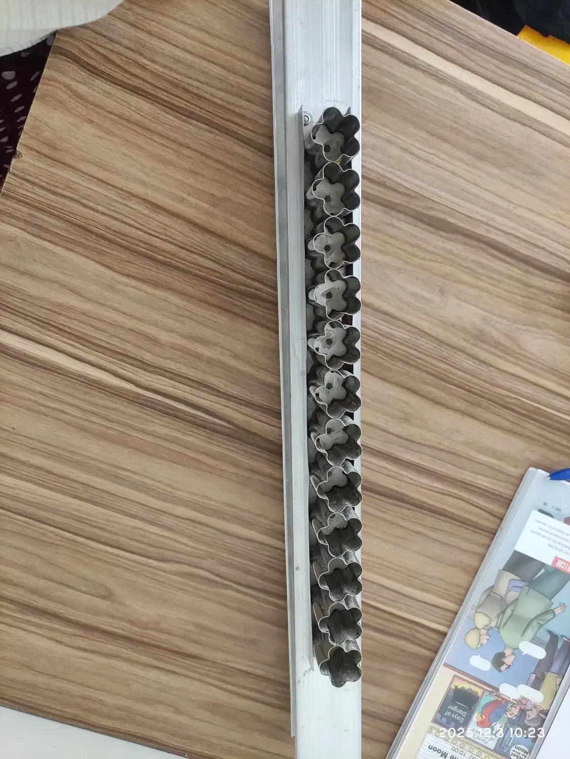 قالب نخودچی زن|ظروف پخت‌وپز|فولادشهر, B5|دیوار