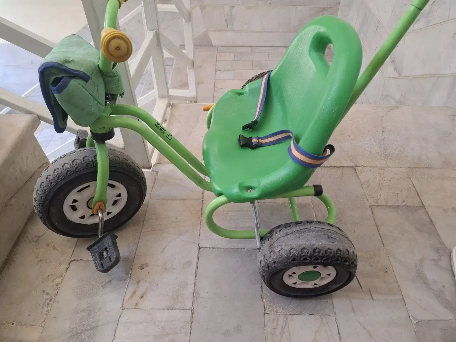 سه چرخه کودک|اسباب‌بازی بچه|ملایر, |دیوار