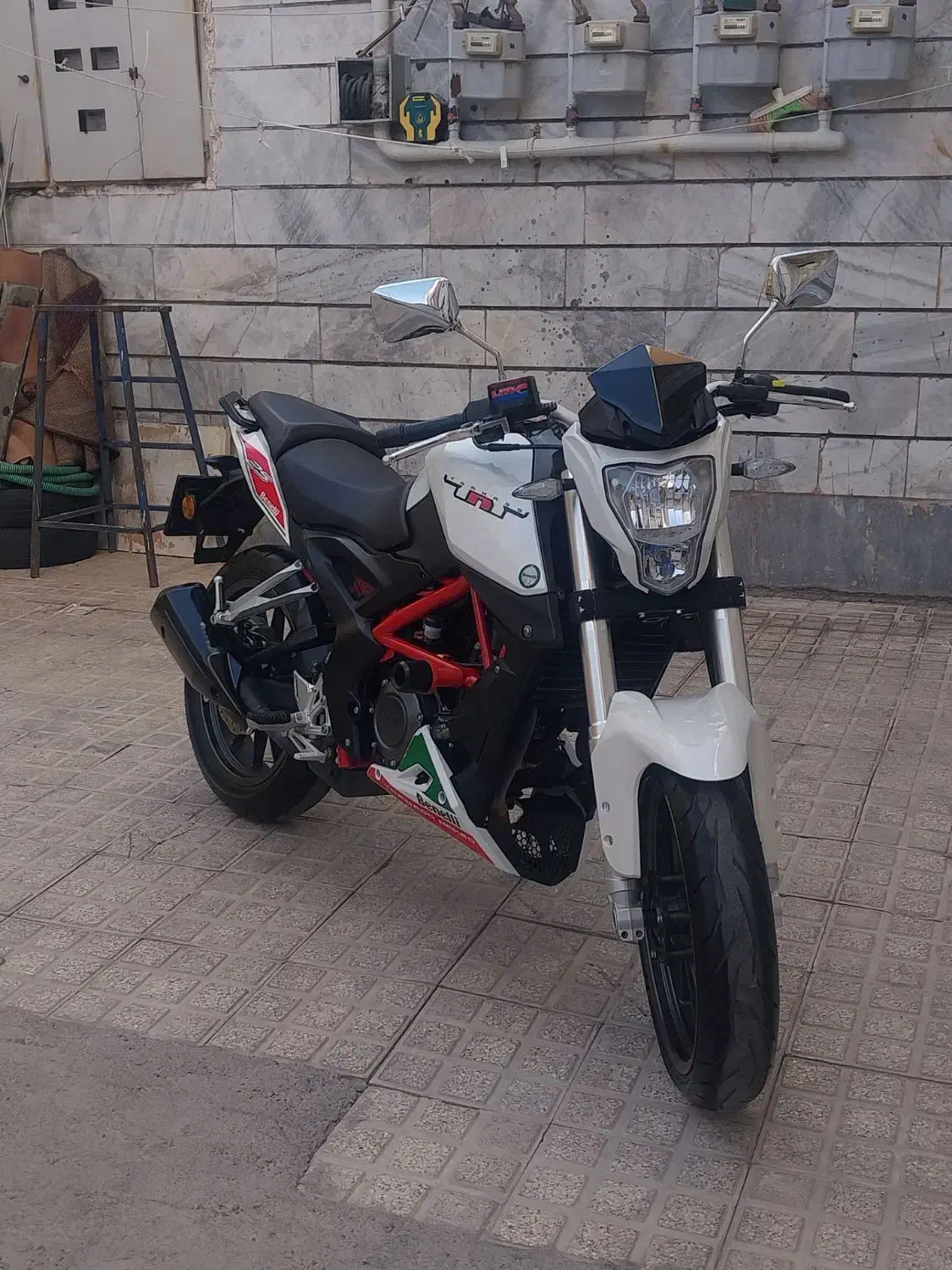 بنلی تک 250لازرورقی در حد صفر|موتورسیکلت|تهران, مرزداران|دیوار