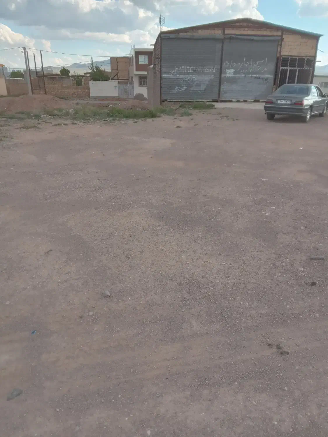 سوله زمین بر جاده ترانزیت ابهر ضیااباد|فروش مغازه و غرفه|ضیاء آباد, |دیوار