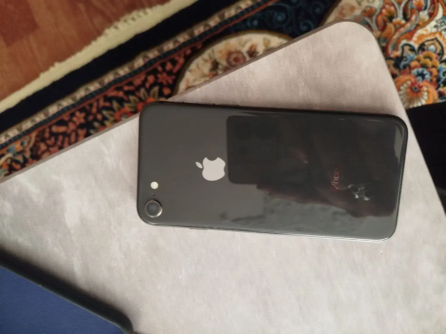 گوشی آیفون 8. 64g|موبایل|زرندیه, |دیوار