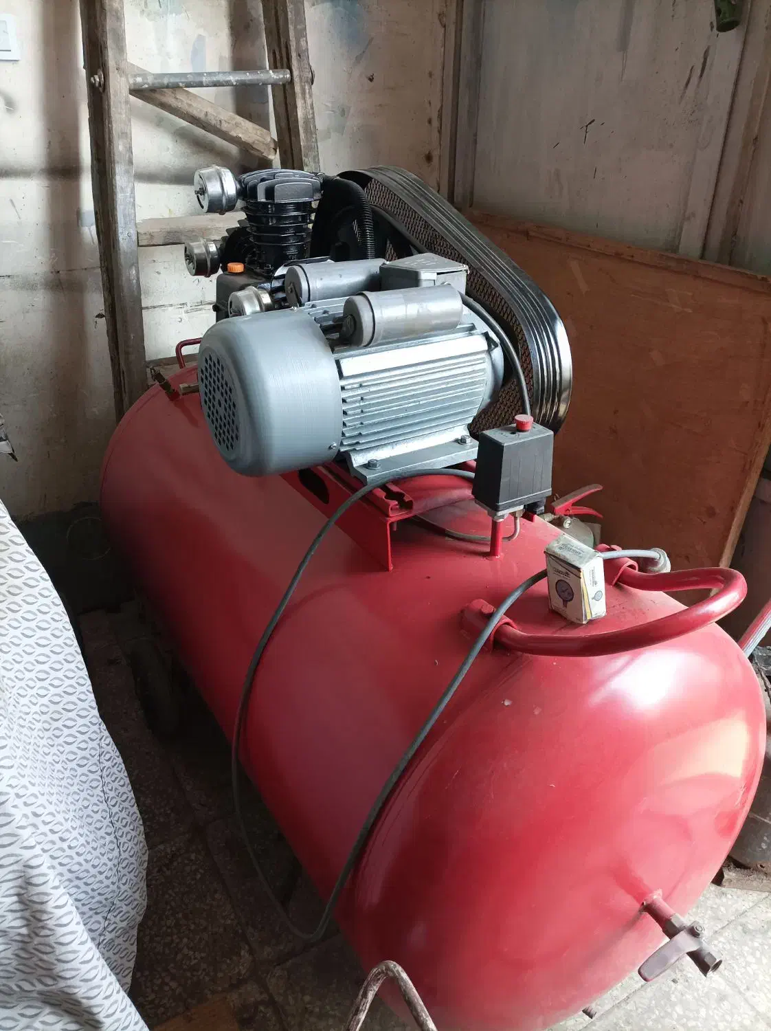 پمپ باد 350|ماشین‌آلات صنعتی|کاشان, باغ ماجد|دیوار