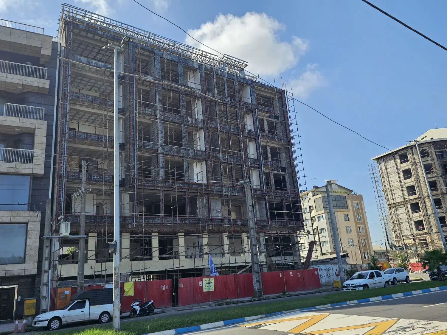 کارگر ساختمانی|استخدام معماری، عمران و ساختمانی|بندر انزلی, آذربایجان|دیوار