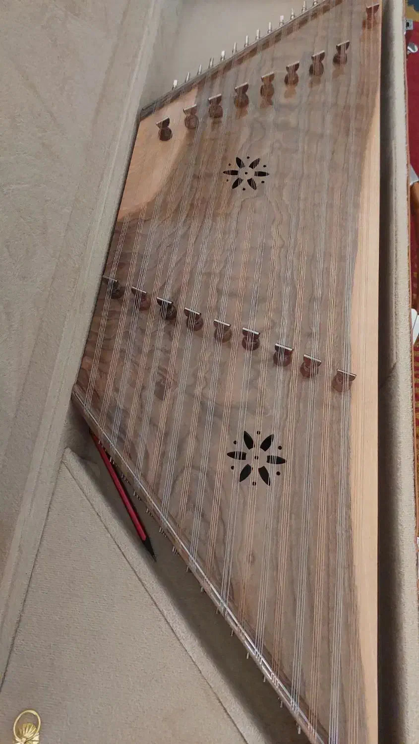 سنتور|سازهای سنتی|یزد, |دیوار