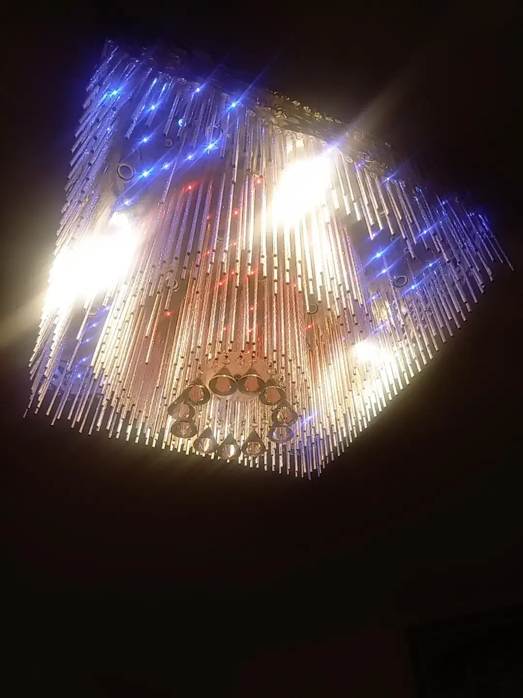 لوستر بزرگ|لوستر و چراغ آویز|سهند, |دیوار