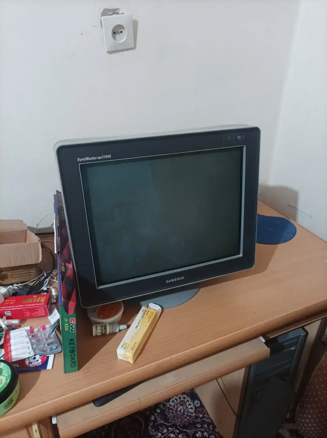 میز کامپیوتر|میز تحریر و کامپیوتر|خرم‌آباد, |دیوار