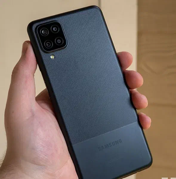 گوشیa12 سالم بدون تعمیر|موبایل|کیار, |دیوار