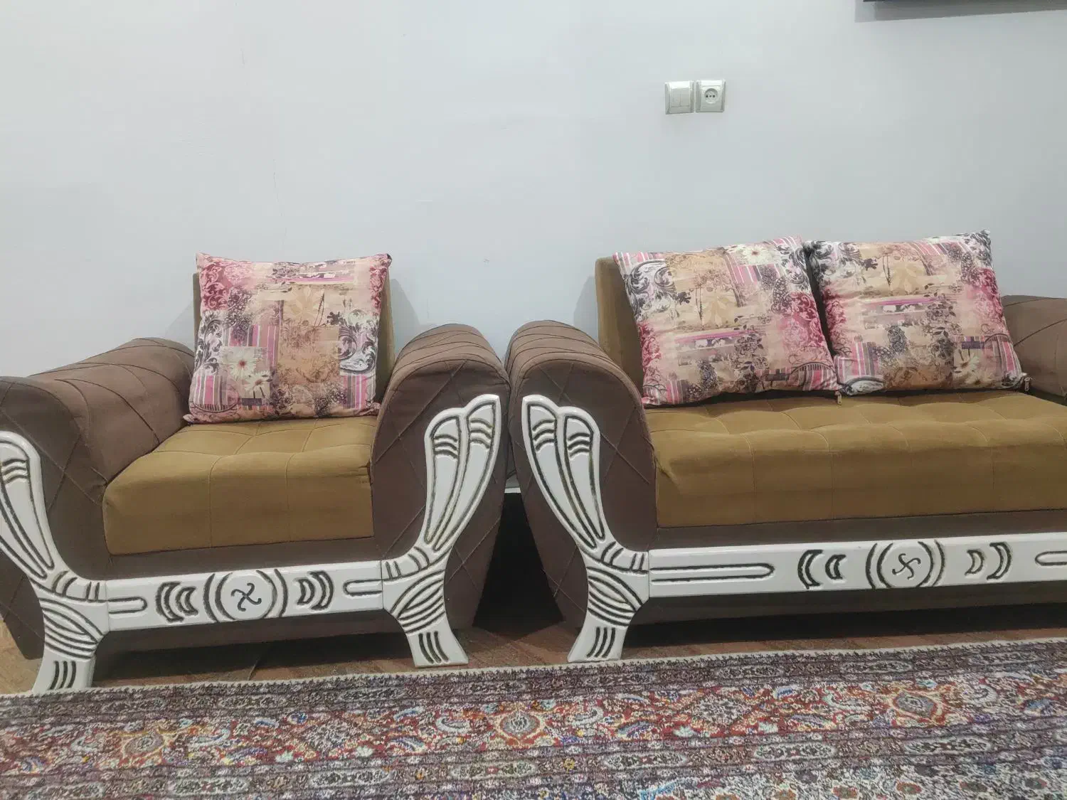 مبل۷نفره سالم|مبلمان خانگی و میز عسلی|تربت جام, پاسداران|دیوار