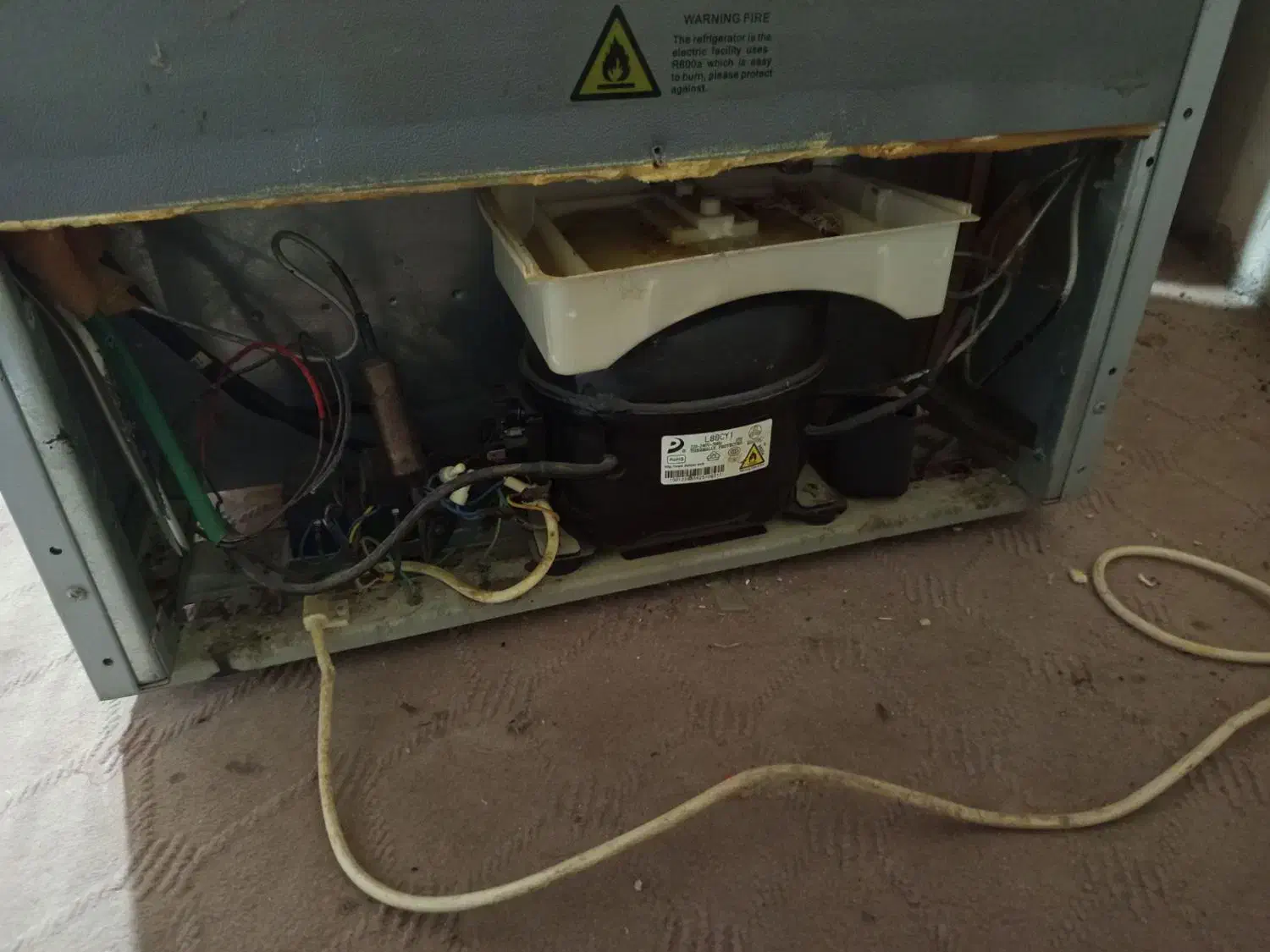 تعمیر تخصصی کولرگازی و اسپیلت و یخچال صنعتی سیار،|خدمات پیشه و مهارت|چابهار, |دیوار