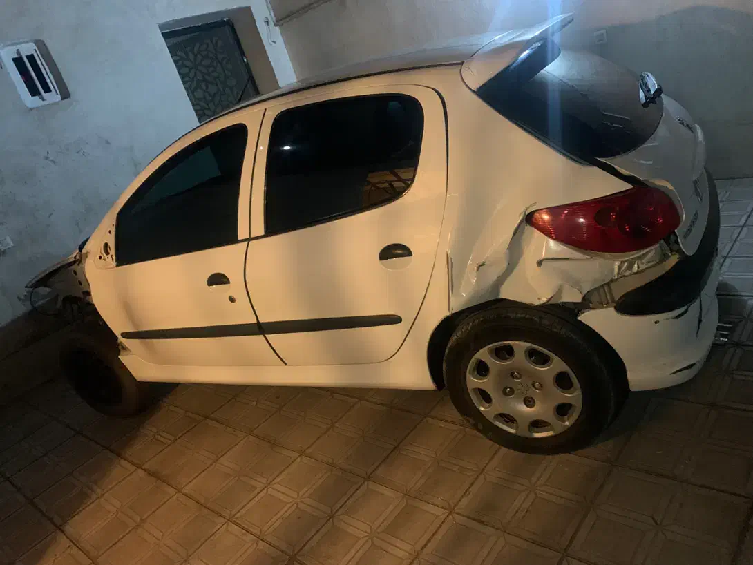 ۲۰۶ تیپ ۵ مدل ۹۶|خودرو سواری و وانت|کرمان, |دیوار