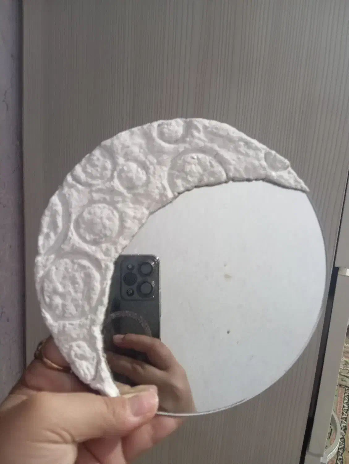 اینه ماه|آینه|شاهرود, |دیوار