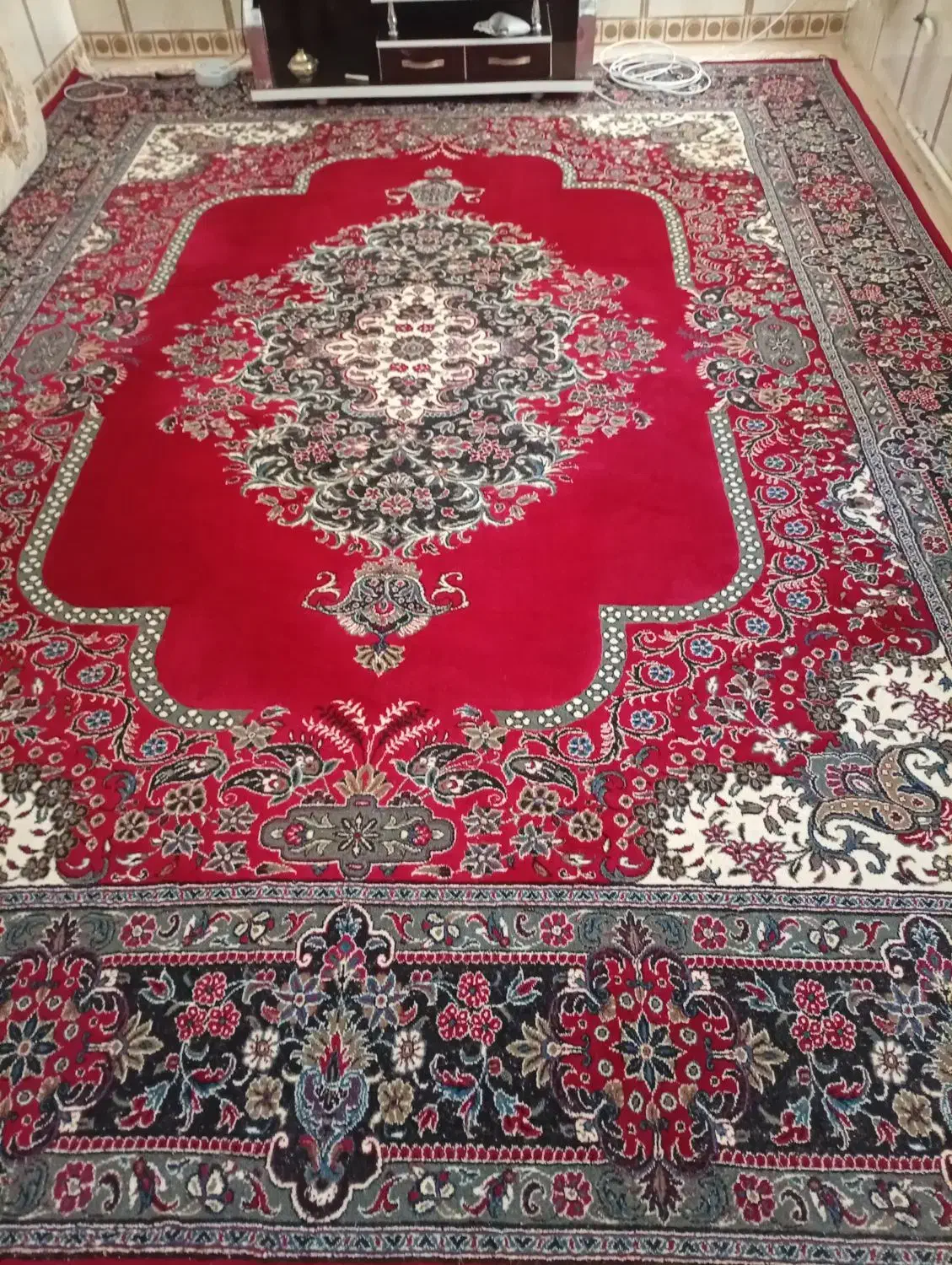 2تخته فرش 12متری خوشگل وزیبا|فرش|بروجرد, |دیوار