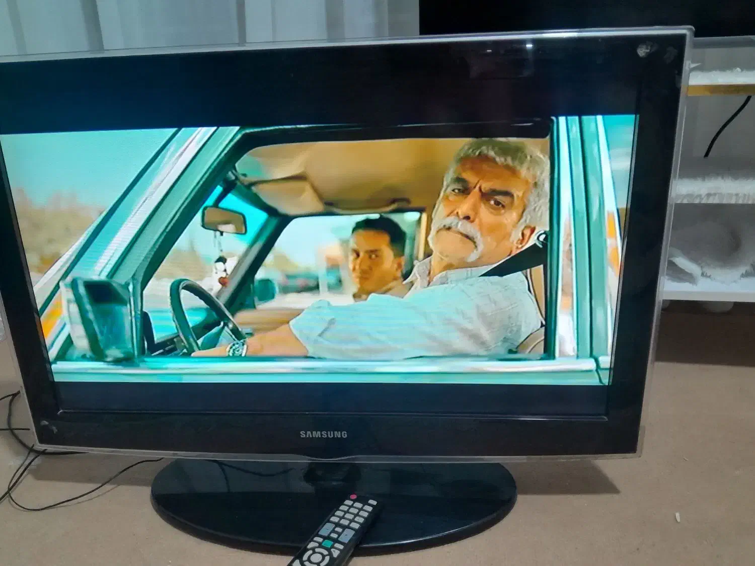 تلویزیون ال سی دی سامسونگ|تلویزیون و پروژکتور|مشهد, امیرآباد|دیوار