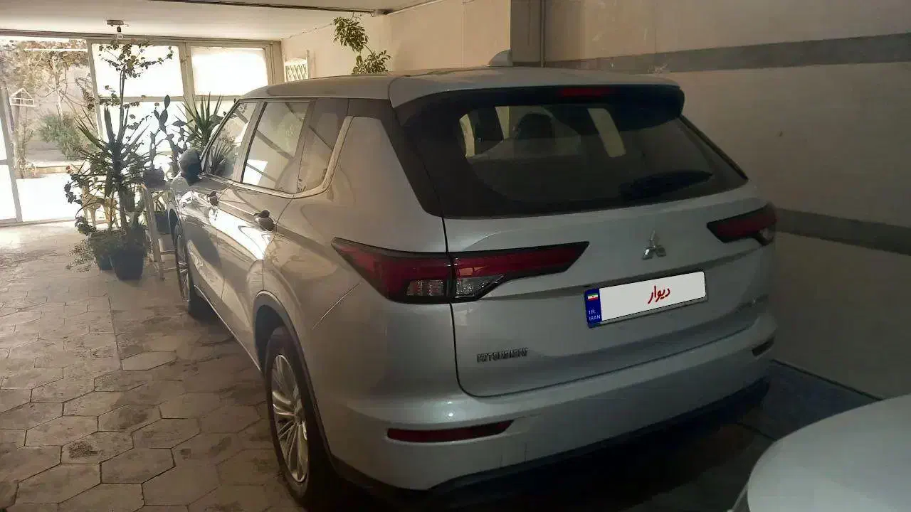 میتسوبیشی اوتلندر m line 2023|خودرو سواری و وانت|مشهد, احمدآباد|دیوار