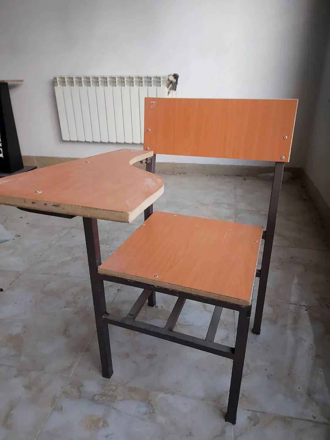 صندلی آموزشگاهی|صندلی و نیمکت|کرمانشاه, |دیوار