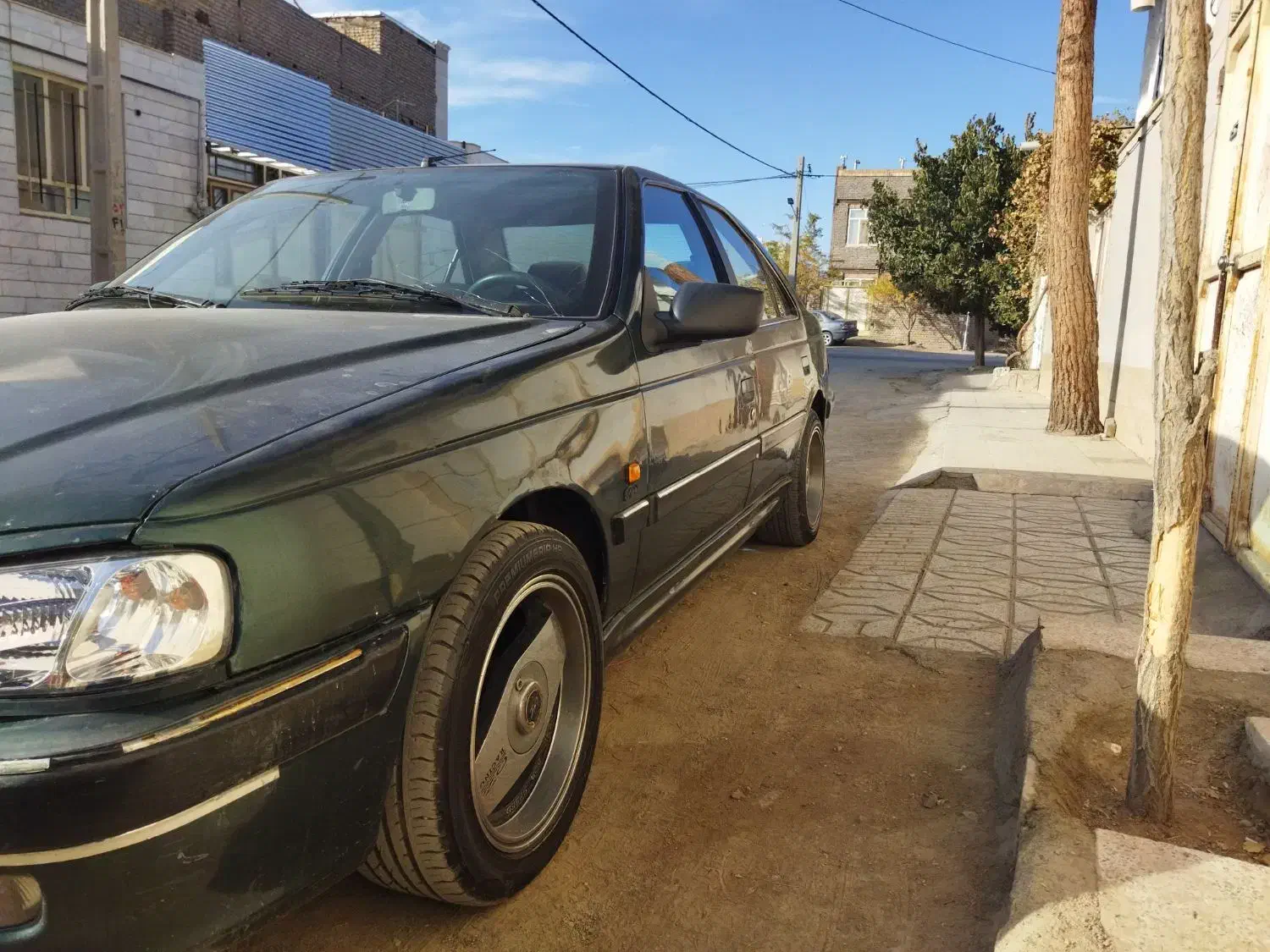 پژو 1800|خودرو سواری و وانت|تربت‌حیدریه, بازار|دیوار