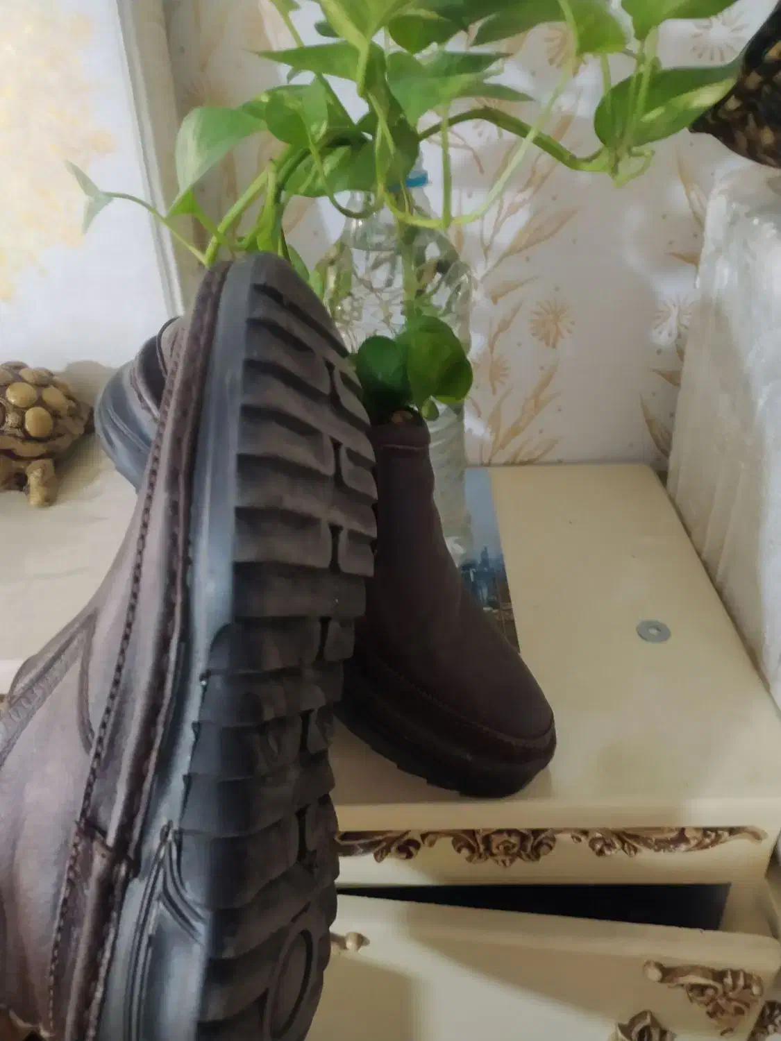 کفش چرم اصل تبریز 2 ماه استفاده شده سایز41|کیف، کفش، کمربند|محمدیه-قزوین, |دیوار