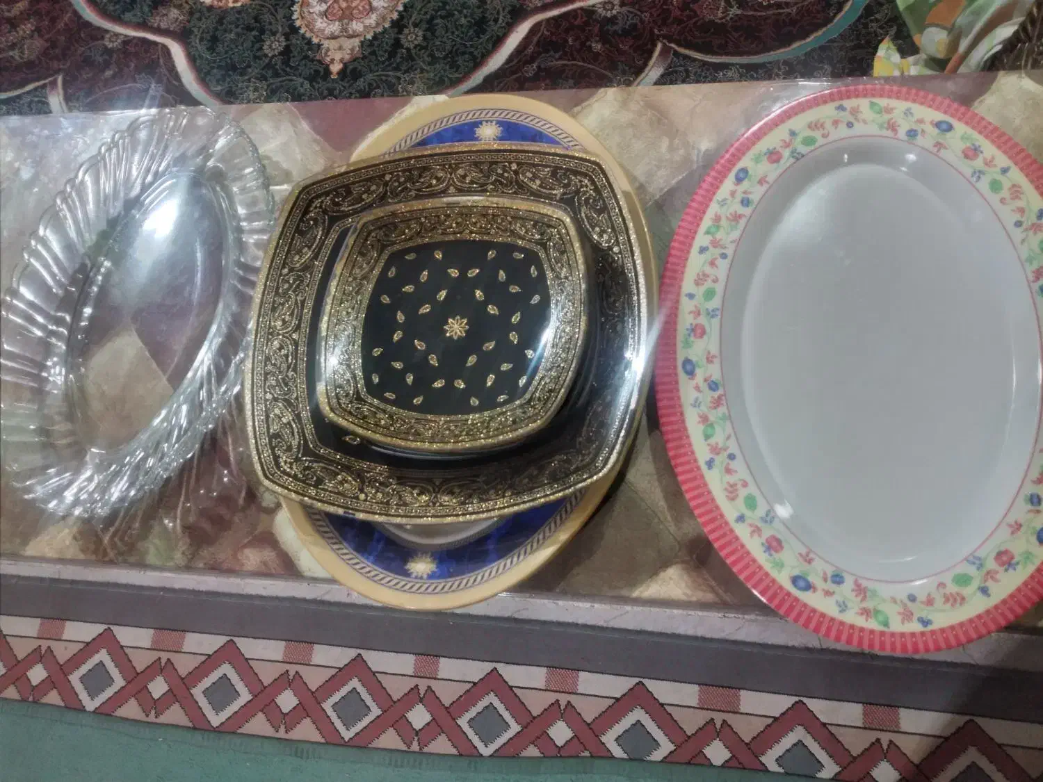 فروش چند تیکه ظرف|ظروف سرو و پذیرایی|ایذه, |دیوار