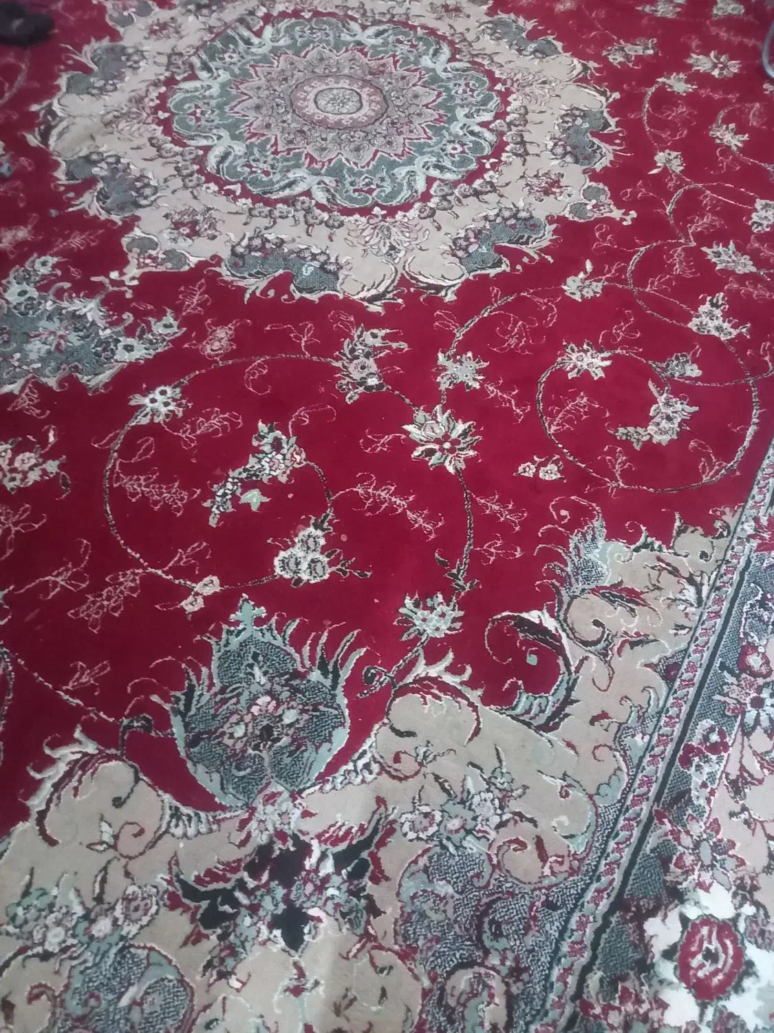 فرش قرمز|فرش|نیشابور, ابراهیمی|دیوار