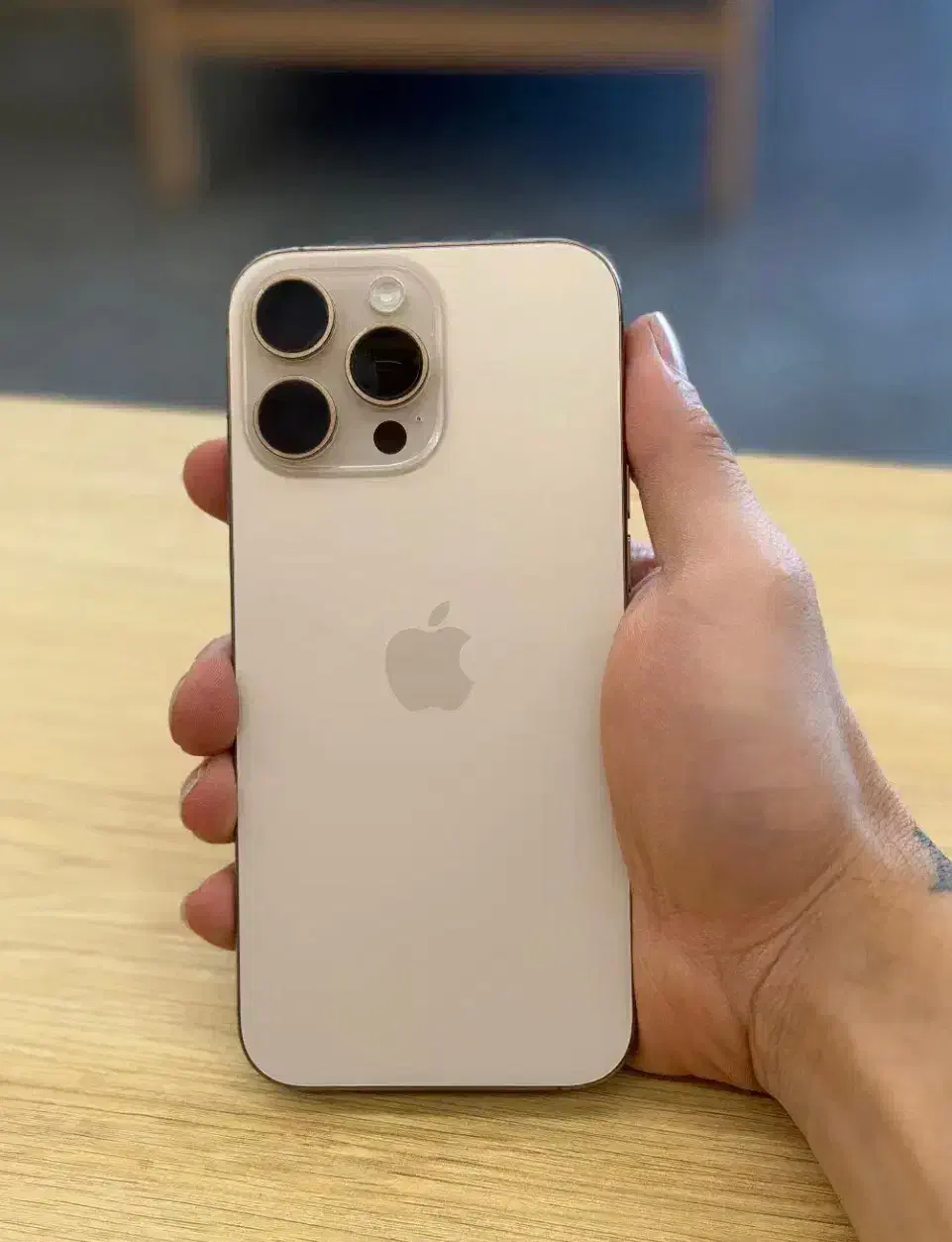 آیفون۱۶پرومکس ۲۵۶ zaa|موبایل|اراک, |دیوار