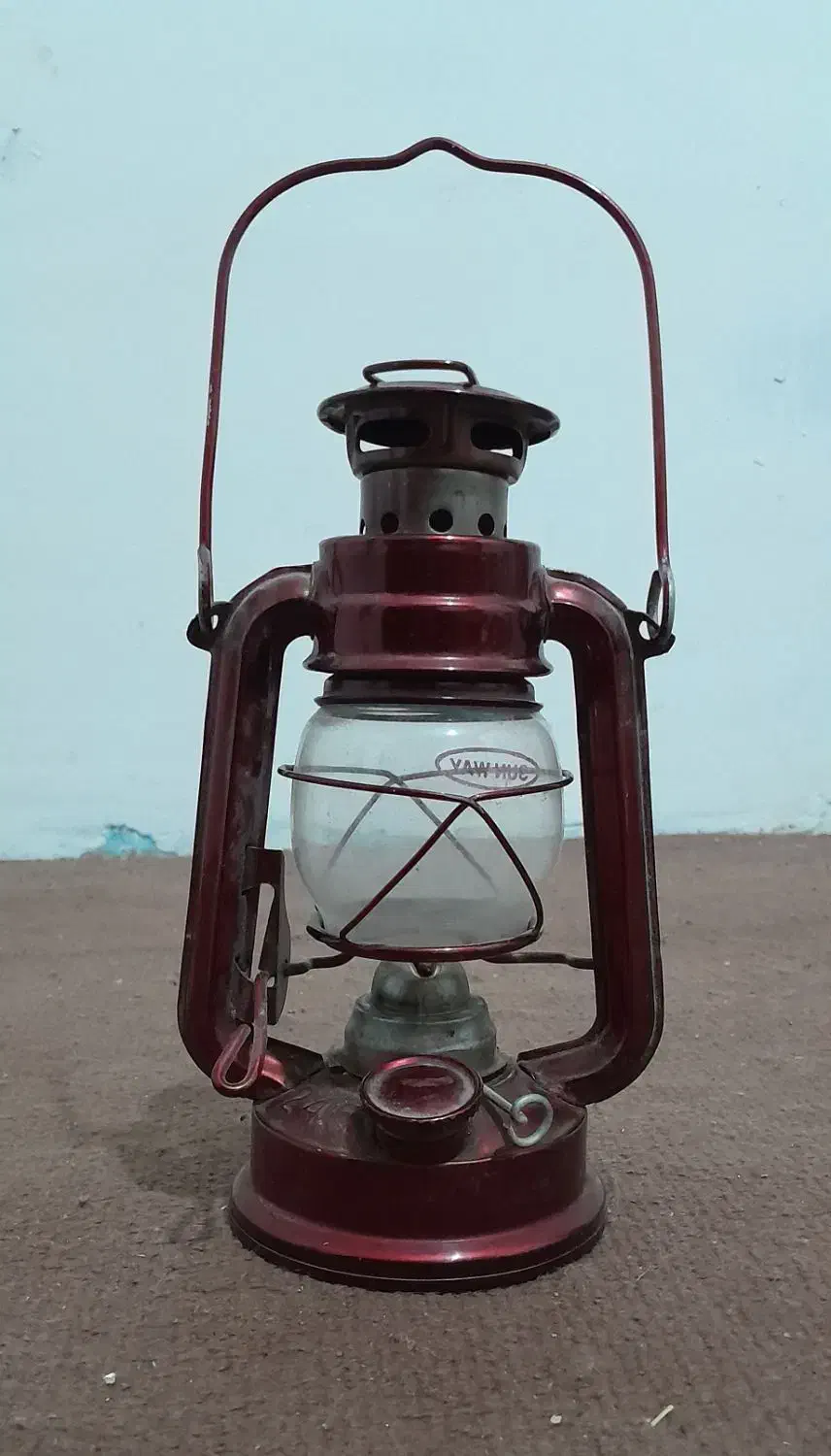 فانوس کوچک|کلکسیون اشیاء عتیقه|فردیس, سپید دشت|دیوار