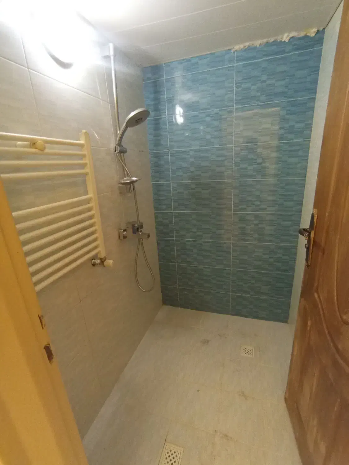 137متر /3خ ط3 تک واحدی/تراس جنوبی/ ویو طهران