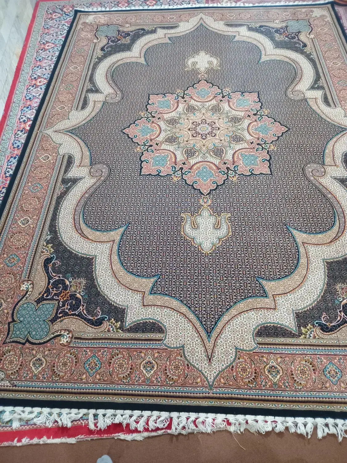 فرش قالی|فرش|گرگان, |دیوار