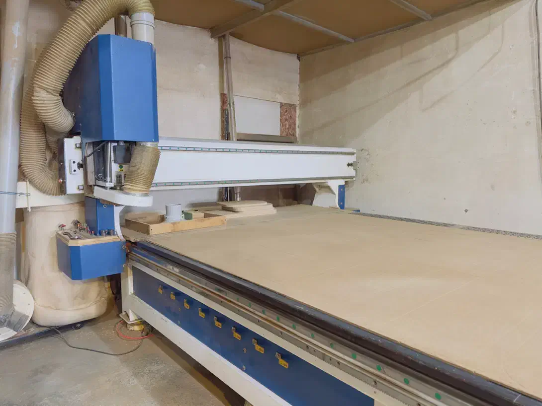 دستگاه cnc وکیوم لبه چسبان و|ماشین‌آلات صنعتی|فردیس, ثابتی|دیوار