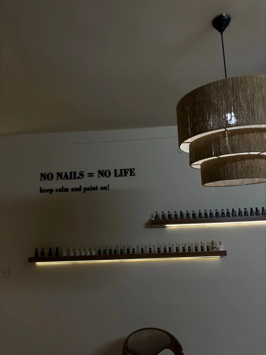 همکاری باناخنکار و مژه کار|استخدام درمانی، زیبایی، بهداشتی|اراک, |دیوار